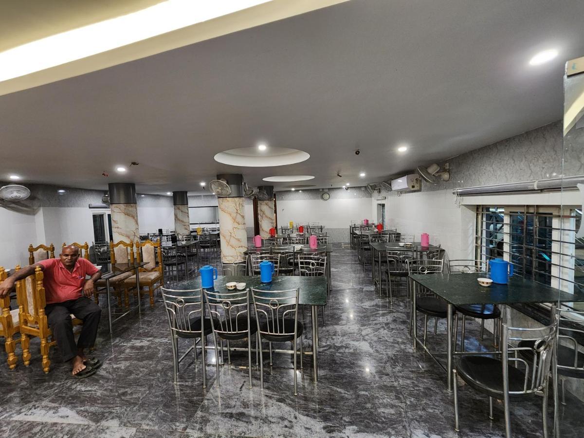 Balasore Hotel Narendra Plaza מראה חיצוני תמונה