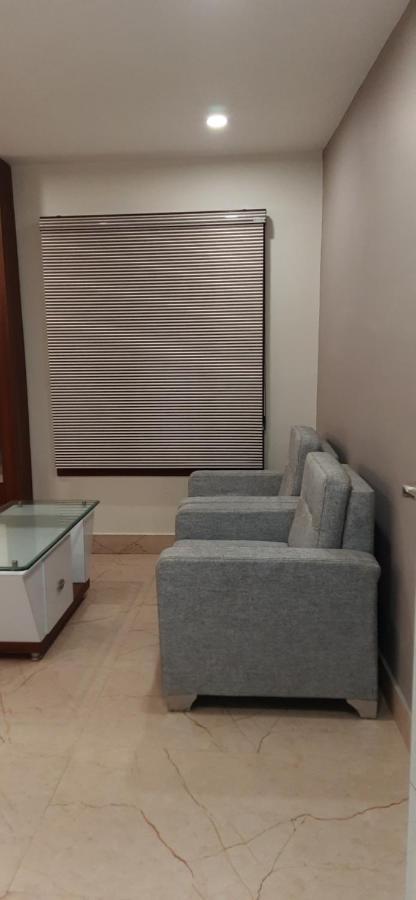 Balasore Hotel Narendra Plaza מראה חיצוני תמונה