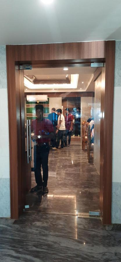 Balasore Hotel Narendra Plaza מראה חיצוני תמונה